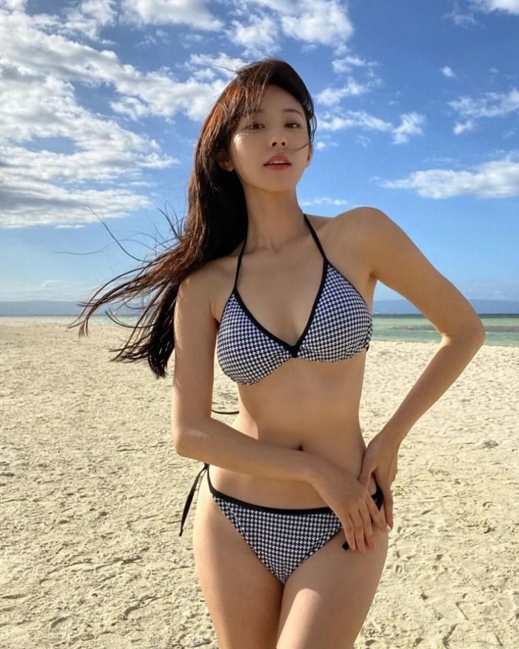 설현, 수지 몸매대역 슈퍼모델 김보라 비키니